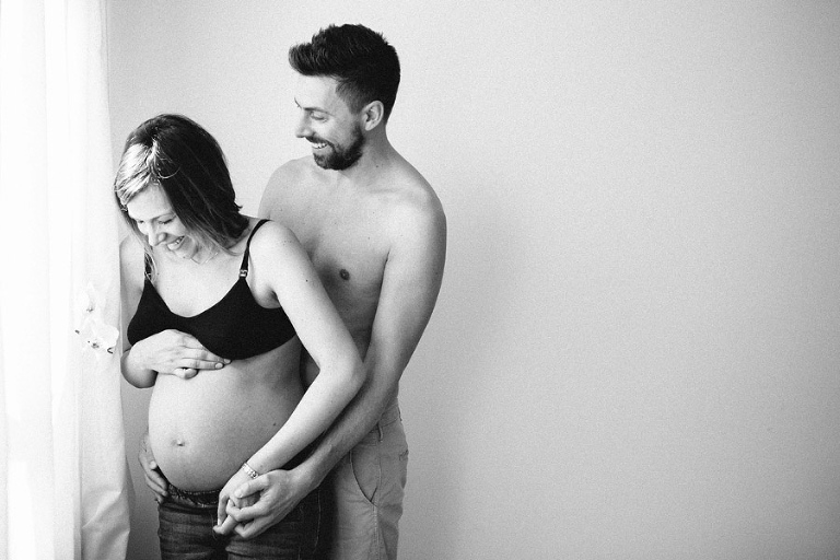 Fotografo servizio fotografico di gravidanza e maternità Bolzano
